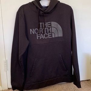 Black north face hoodie